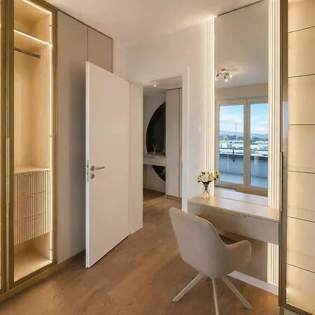 Sky View Apartmán *